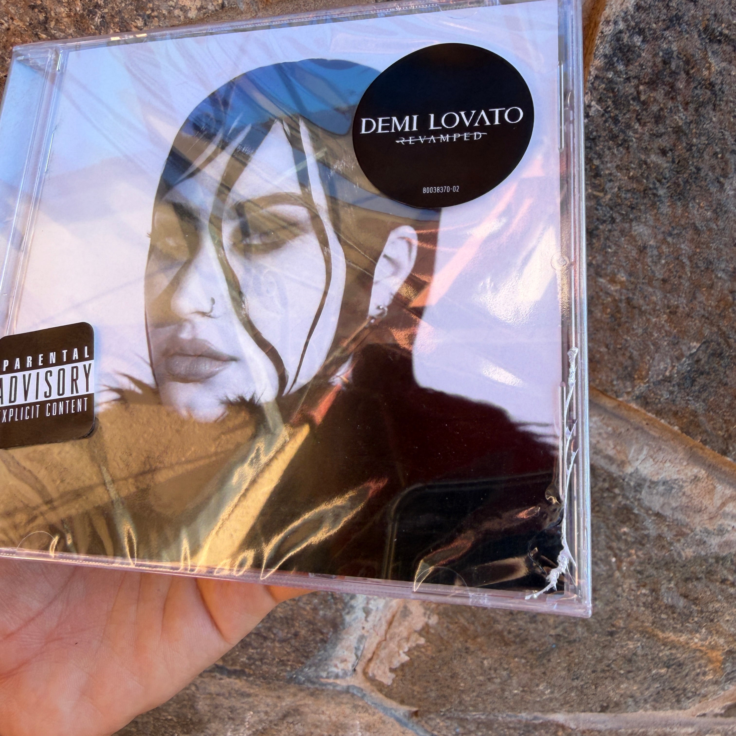 Demi Lovato - REVAMPED CD [DETALLE]